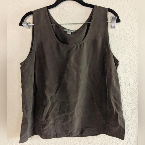 GO Silk Tank Shell 100% Silk Brown Size M FLAW PICTURED - Picture 1 of 7